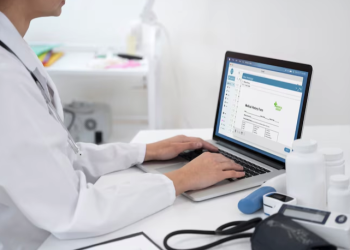 Optimizing Revenue with Integrated EHR Software for Healthcare